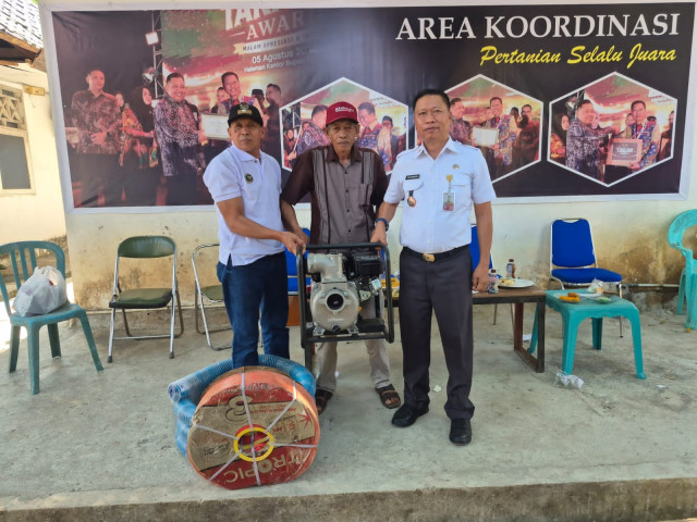 Aspirasi Petani Moncongkomba Dijawab Cepat, Bupati Takalar Realisasikan Bantuan Pompa Air dalam Sehari